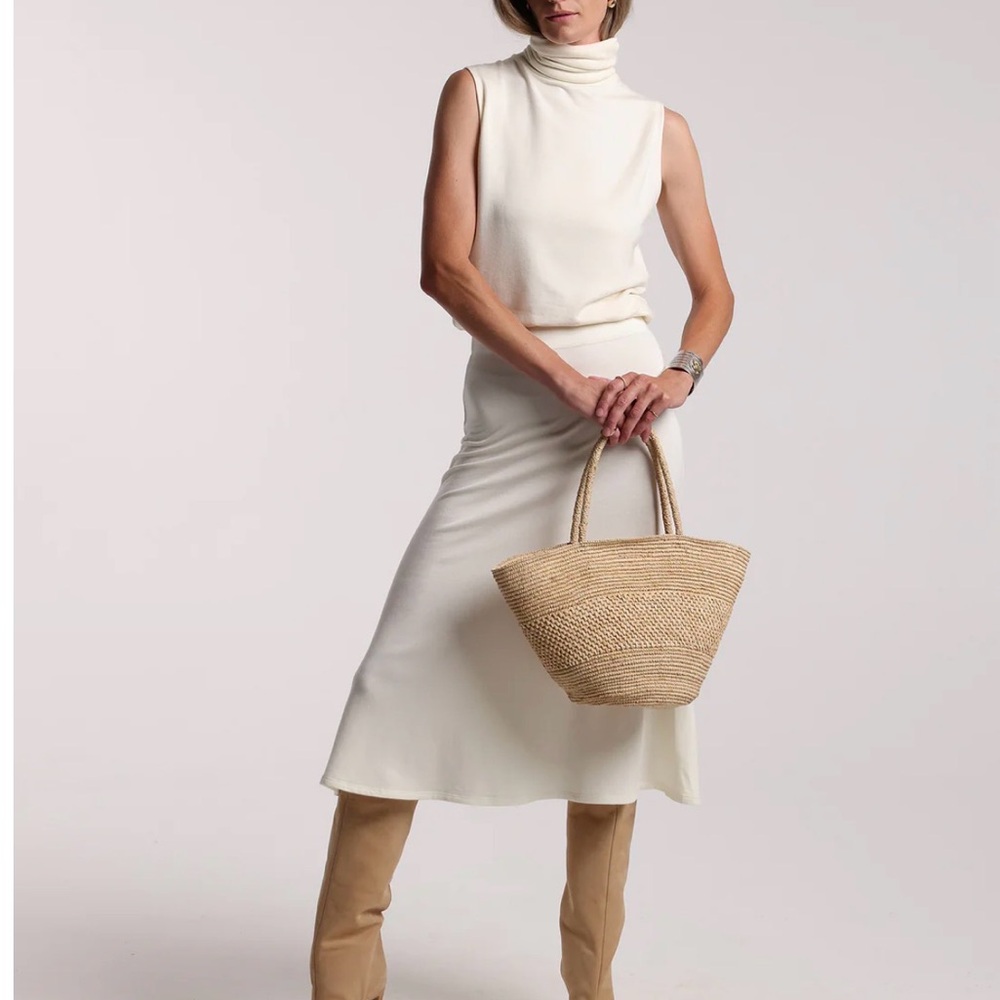NWOT BLEUSALT SET: A-line skirt and Sleeveless turtleneck, Sz M, Unbleached